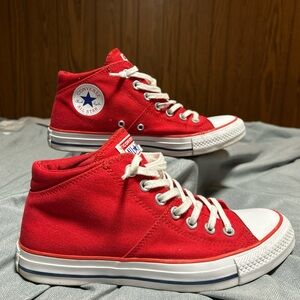 Mid top converse